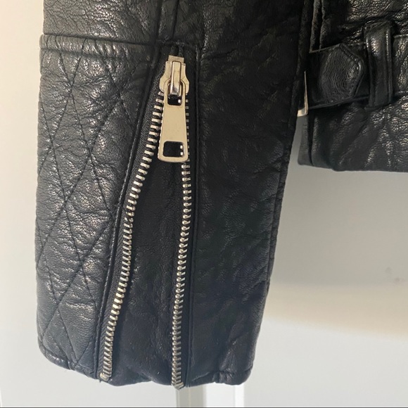 Forever 21 FAUX FUR TRIMMED MOTO JACKET - Picture 9 of 10